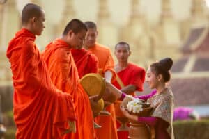 บาตรพระ---เครื่องสังฆภัณฑ์---อานิสงส์---โชคดีสังฆภัณฑ์