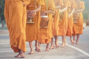 บาตรพระ---เครื่องสังฆภัณฑ์---อานิสงส์---โชคดีสังฆภัณฑ์