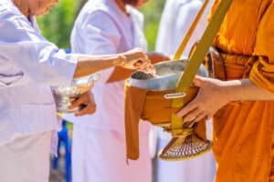 ทำบุญ--ทำบุญปีใหม่---ปีใหม่---เครื่องสังฆภัณฑ์---อานิสงส์---โชคดีสังฆภัณฑ์